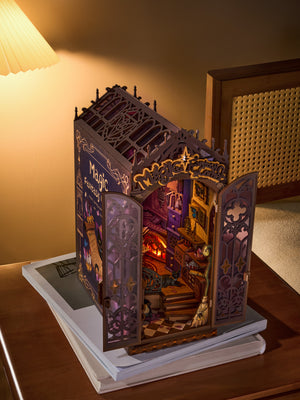 Angolo della fantasia magica in miniatura – Immagine 2
