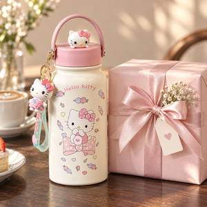 Borraccia Hello Kitty rosa con ciondolo – Immagine 4