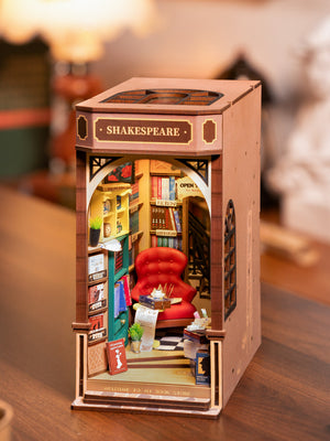 Libreria di Shakespeare in miniatura – Immagine 18