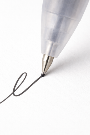 Penna gel nera a punta fine – 0,5 mm – Immagine 2