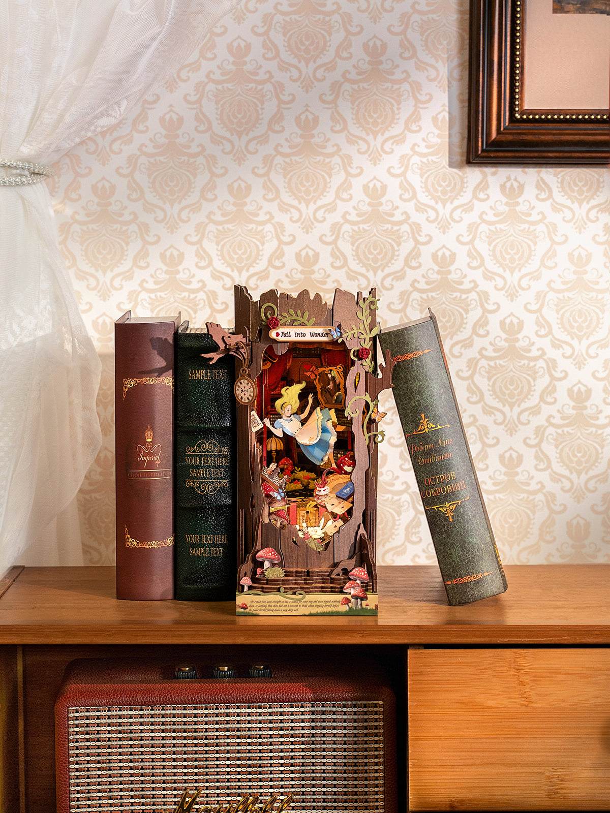 Caduta nel paese delle meraviglie – Inserto per libreria – Immagine 18