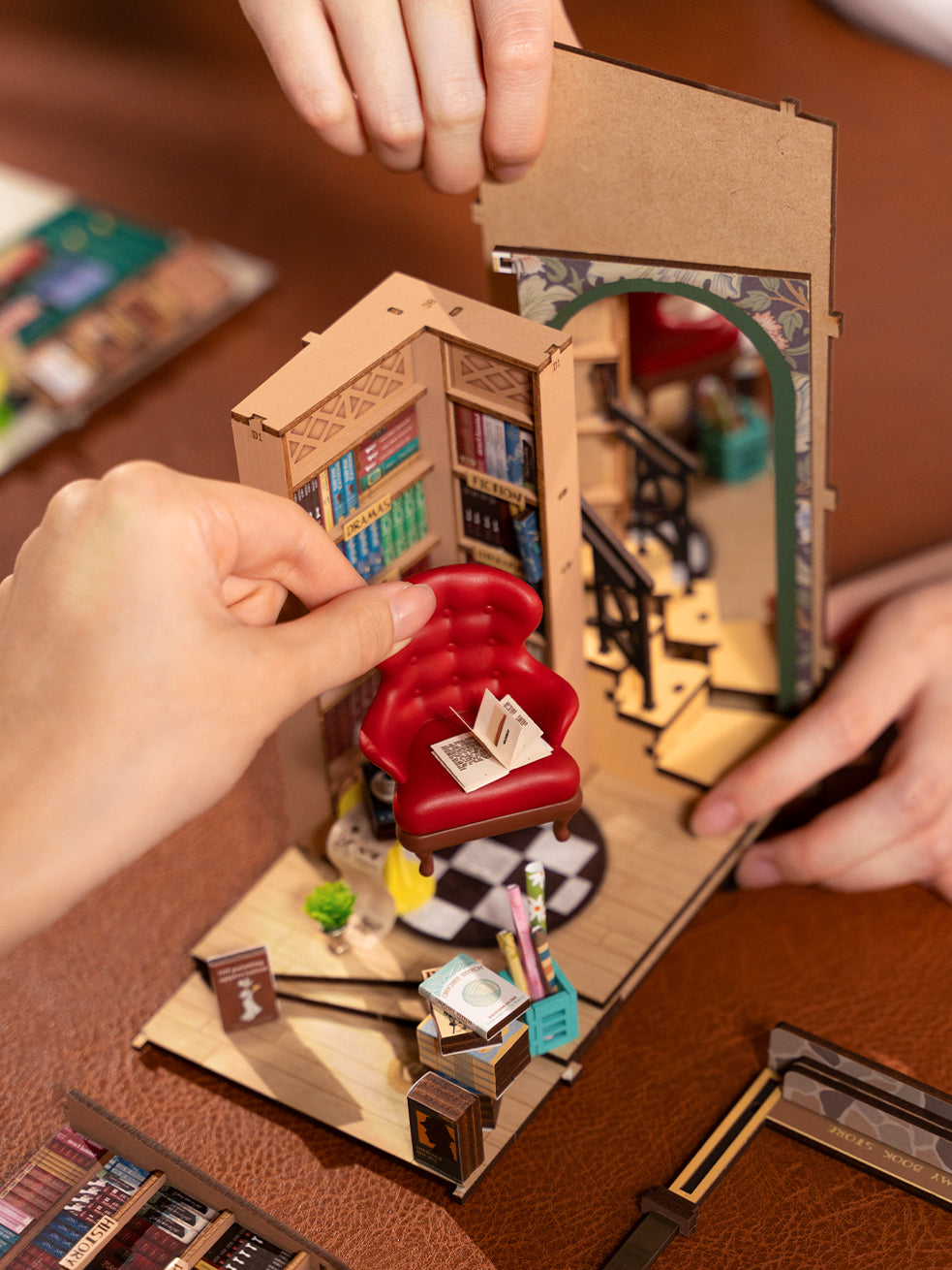 Libreria di Shakespeare in miniatura – Immagine 21