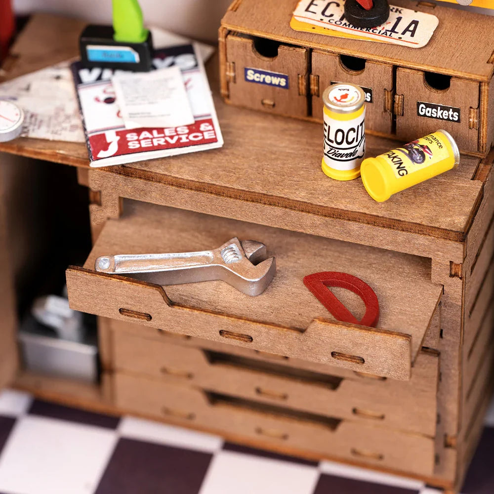 Officina e garage in miniatura – Immagine 4