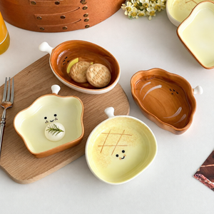 Piattino in ceramica con dolci da forno – Immagine 4