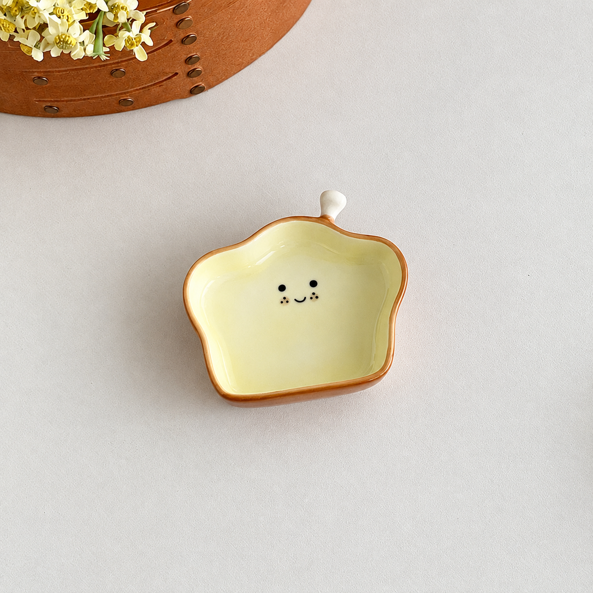 Piattino in ceramica con dolci da forno – Immagine 7