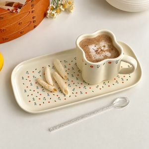 Tazza e piattino in ceramica a tulipano – 120 ml – Immagine 2