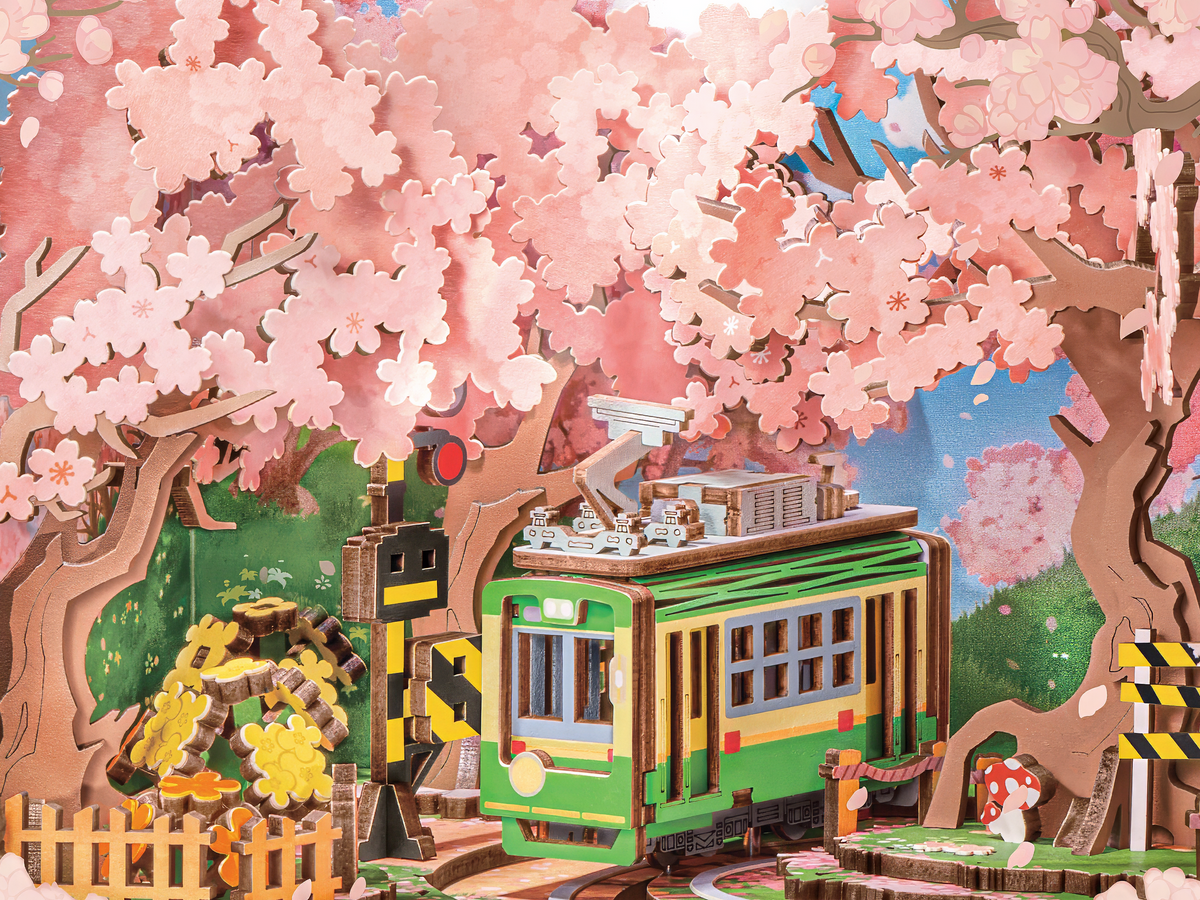 Televisore musicale in miniatura – Viaggio tra i ciliegi – Immagine 3
